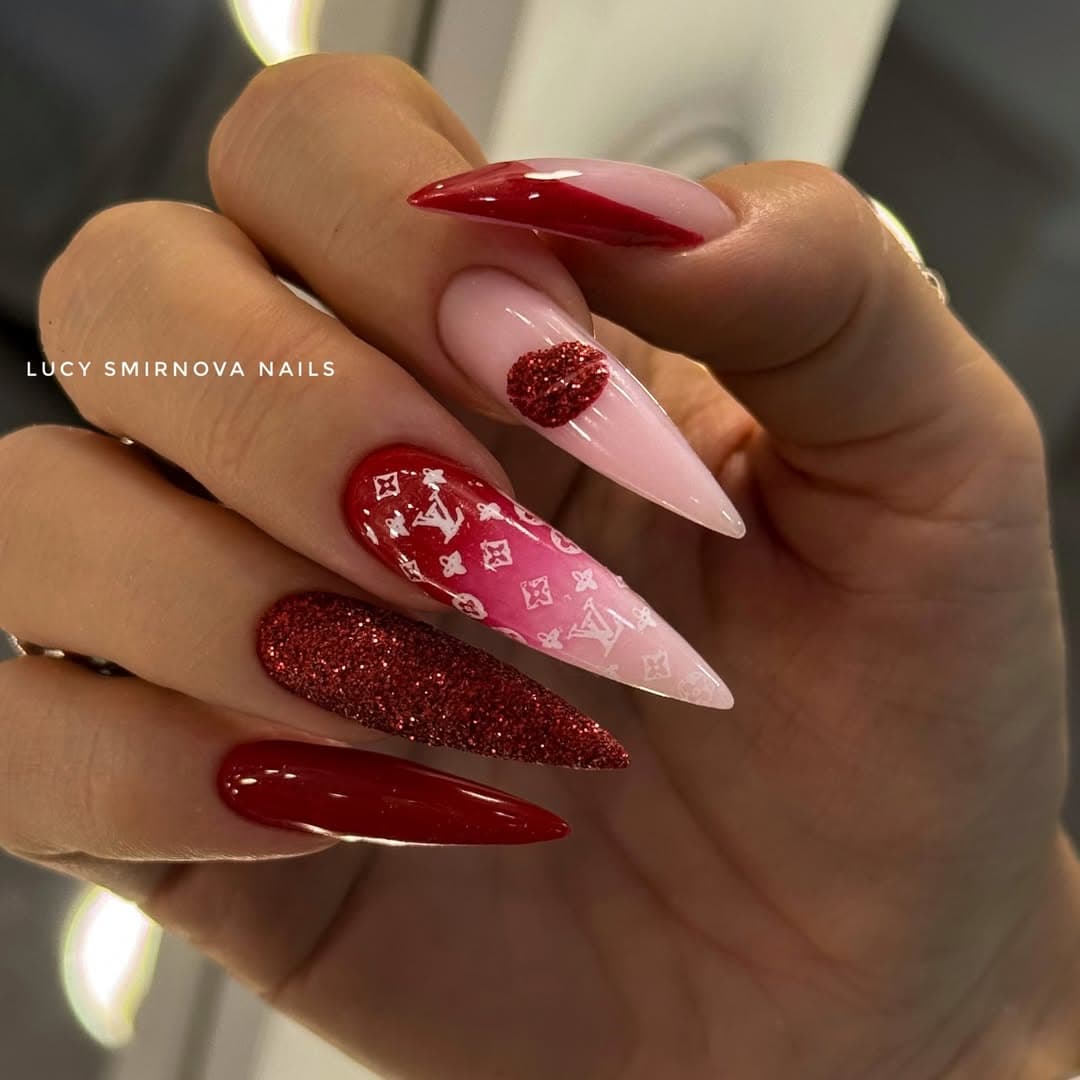 Яркий nail art для портфолио мастера
